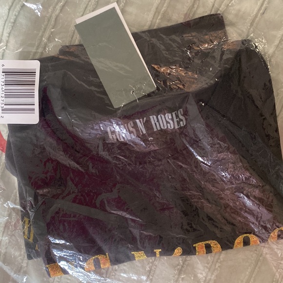 Guns & Roses shirt - Picture 2 of 2